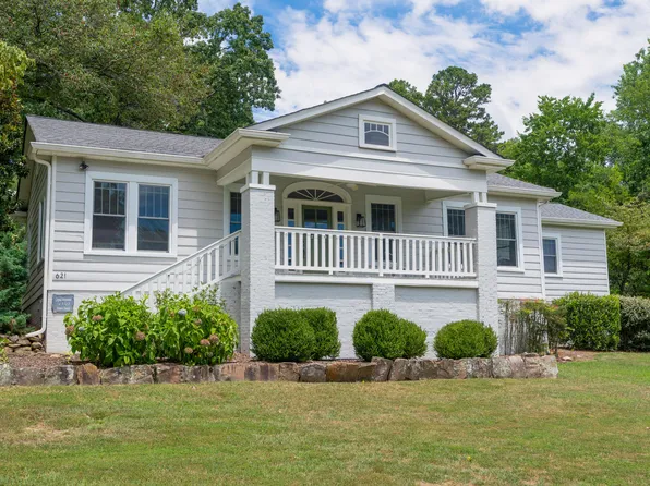 621 Mississippi Ave, Signal Mountain, TN 37377