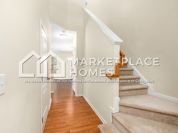 3rd image of 533 Panorama Park Pl