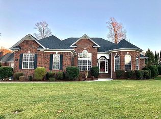 324 Killian Ct, Matthews, NC 28104