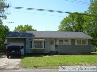 140 Haynes Ave, West Islip, NY 11795