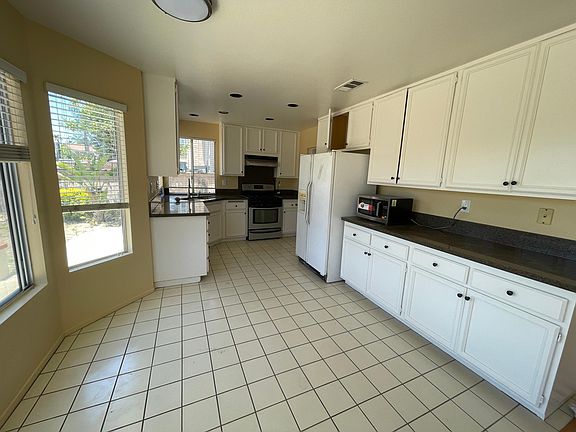 4th image of 11614 Thomas Hayes Ln