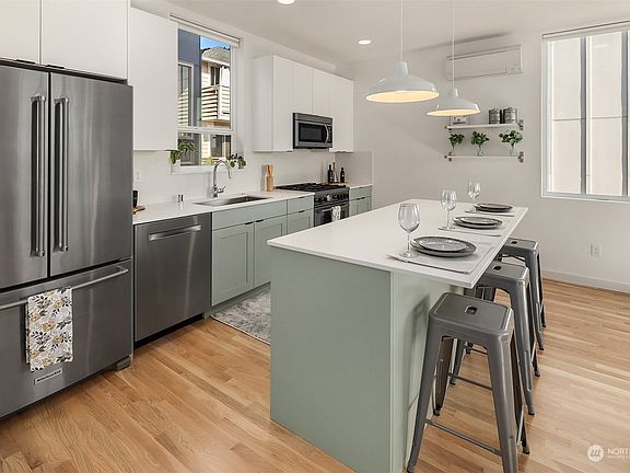 4th image of 2634 A NW 58th Street