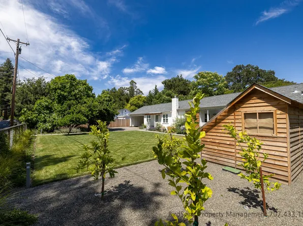 13846 Village Ave, Healdsburg, CA 95448