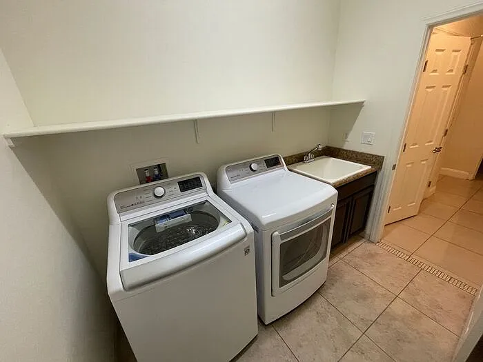 1312 Fantastic Ct — Photo 11