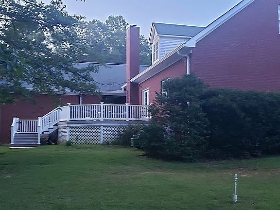 4th image of 5763 Rainbow Pkwy