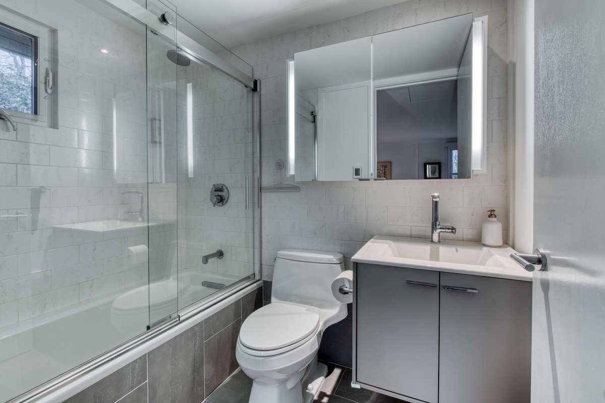 Master bath