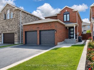 5215 Marblewood Dr, Mississauga, ON L5V 2P1