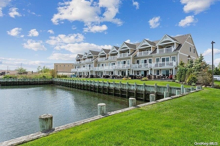 1st image of 100 Empire Boulevard #7