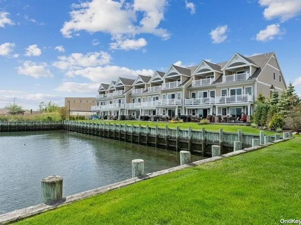 100 Empire Boulevard #7, Island Park, NY 11558