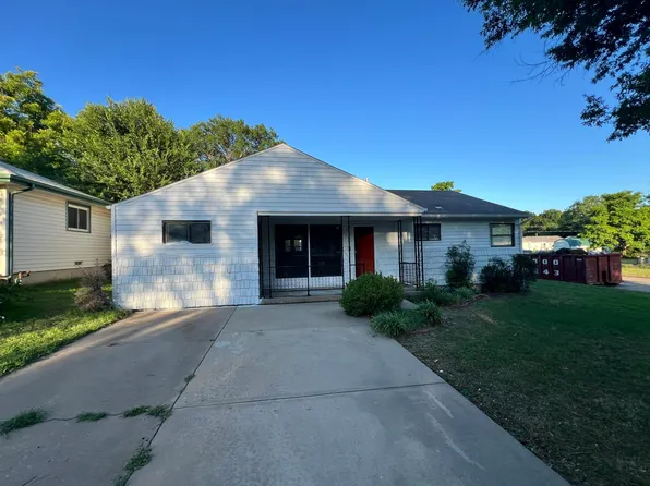 1672 SW Hickory Ave, Bartlesville, OK 74003