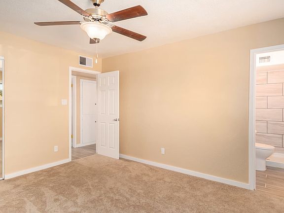 4th image of 4035 N 75th Dr