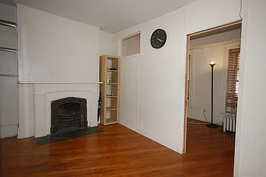 Rented by Green Line Realty