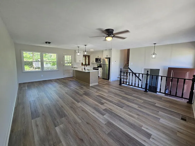 1819 Cawdor Dr — Photo 4