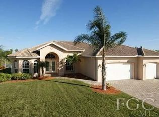 11868 Princess Grace Ct, Cape Coral, FL 33991