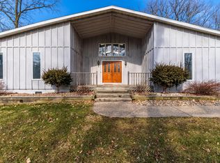 101 Patricia Ct, Lexington, IL 61753