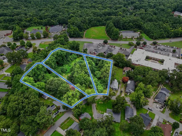 19 & 21 Waddell Dr #32-33-34, Smithfield, NC 27577