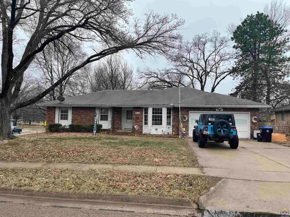 5501 SW 24th St, Topeka, KS 66614