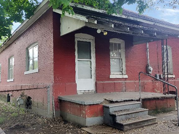 4th image of 1030 N 14th St