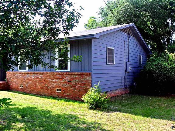 2nd image of 1014 Henderson St