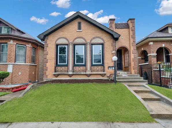 9038 S May St, Chicago, IL 60620