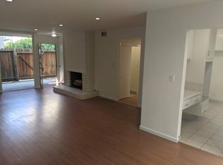 11685 Gorham Ave #6, Los Angeles, CA 90049