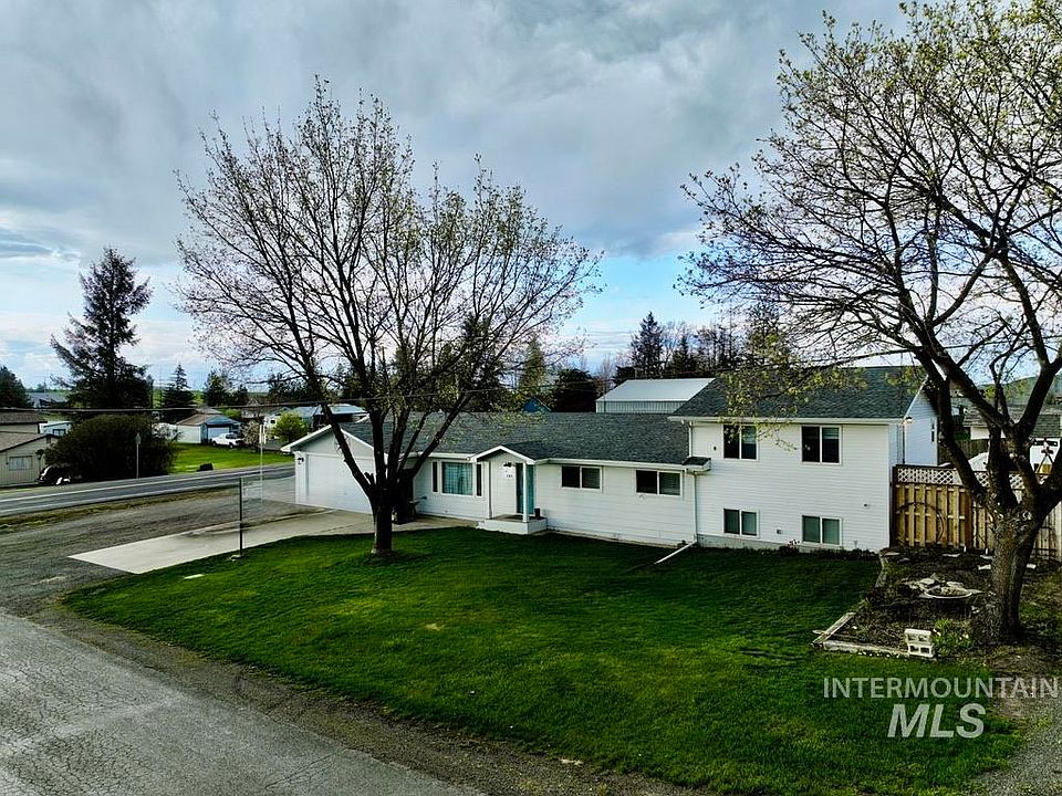 1st image of 502 Villard Ave