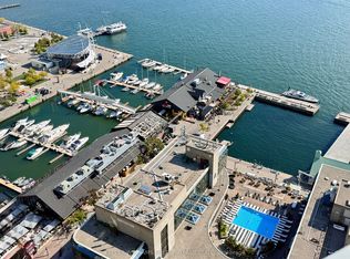 270 Queens Quay W #704, Toronto, ON M5V3J2