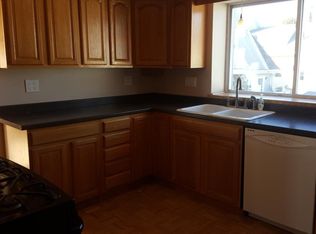 9 Winchester Ct #2, Gloucester, MA 01930