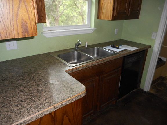 4th image of 4400 San Mateo Ct