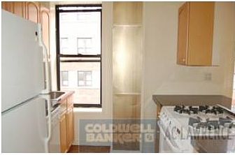4th image of 781 9th Ave