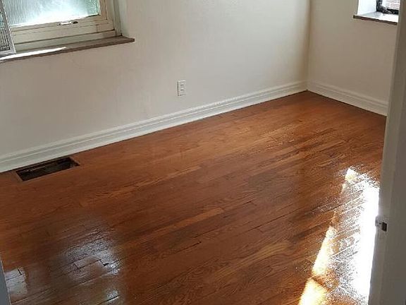 5th image of 7130 Florian Ave