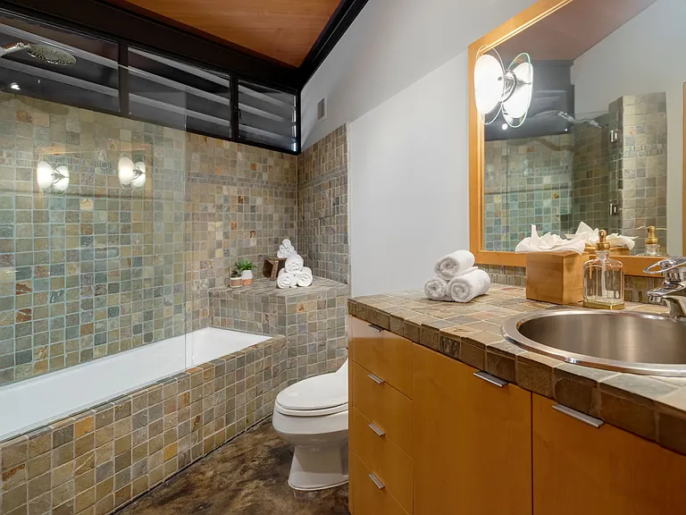 24670 Outlook Dr — Photo 29