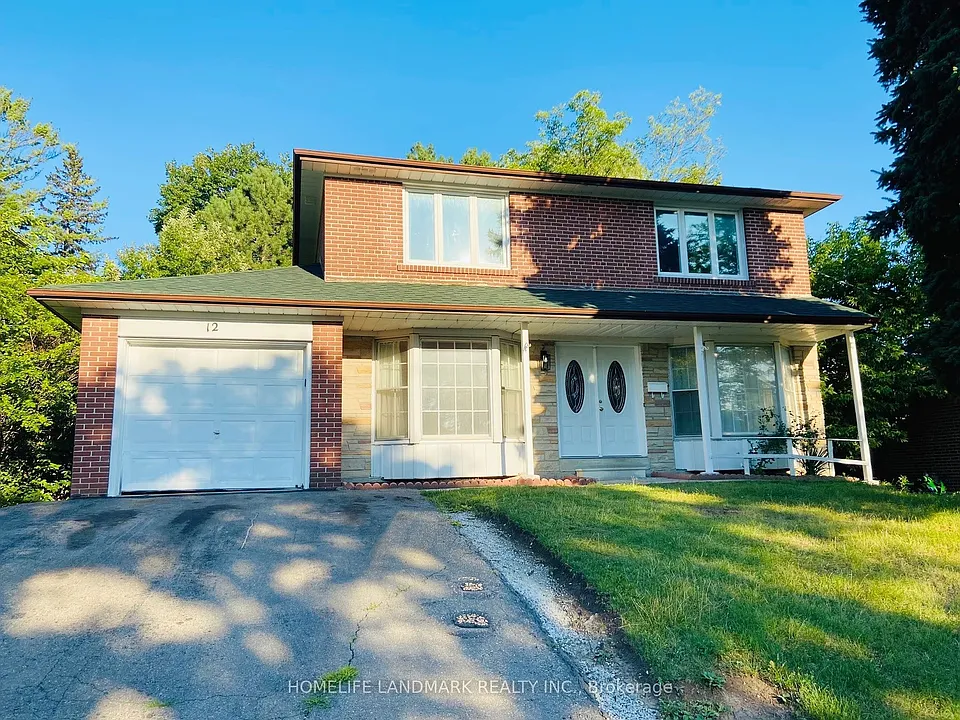 12 Lehar Cres