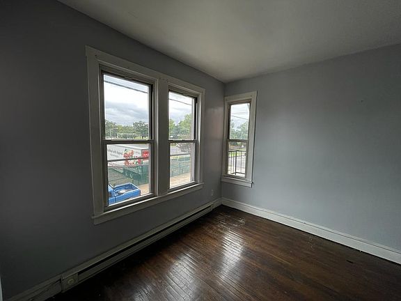 2nd image of 30 Haddon Ave