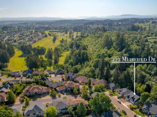 222 Muirfield Ave SE, Salem, OR 97306