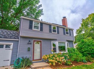 4139 S Sunset Ct, Madison, WI 53705
