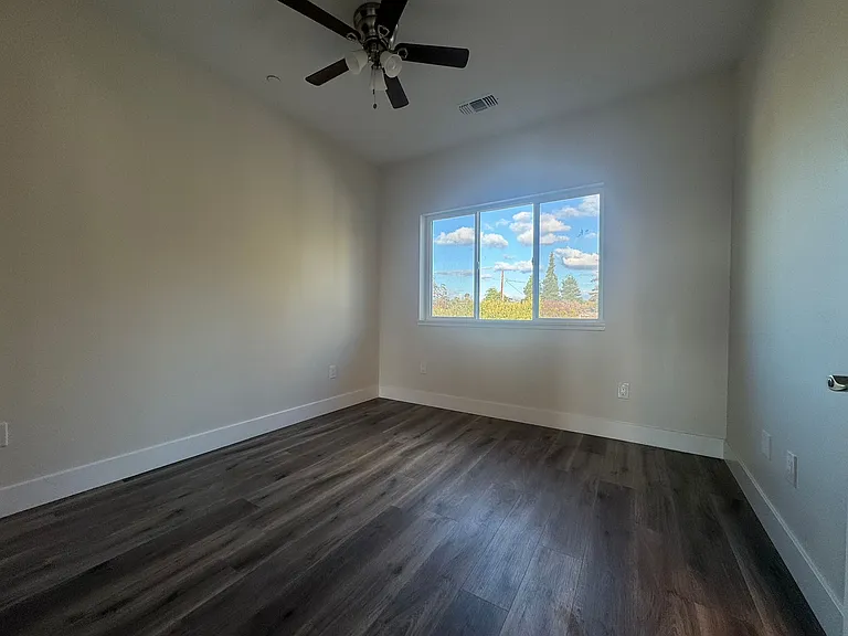 22390 Salwan Pl — Photo 18