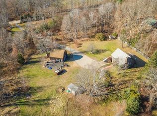 1201 Wauwinet Rd, Barre, MA 01005
