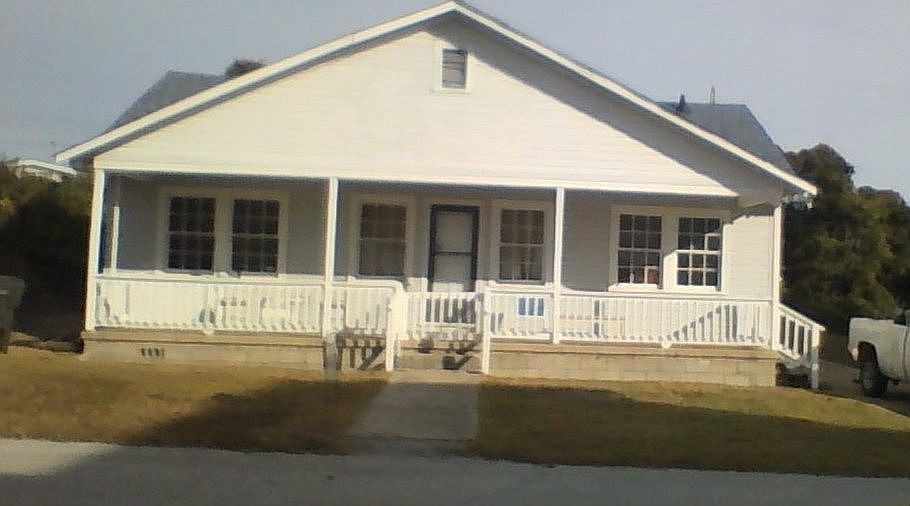 1st image of 201 Dobbs St