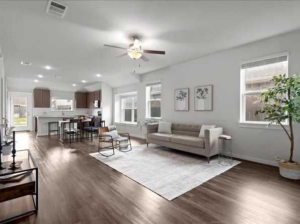 321 Buffalo View Ln, Georgetown, TX 78628