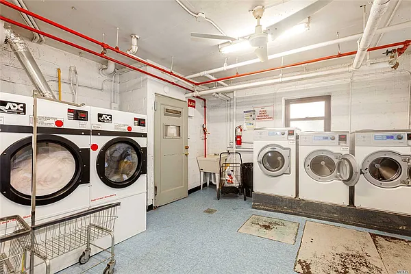 Sold by Douglas Elliman | media 17