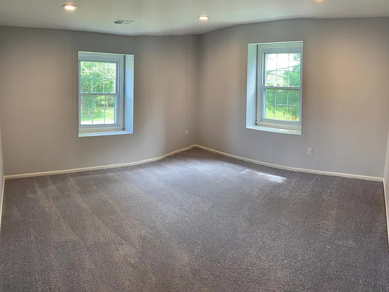 1614 Charnita Ct — Photo 19