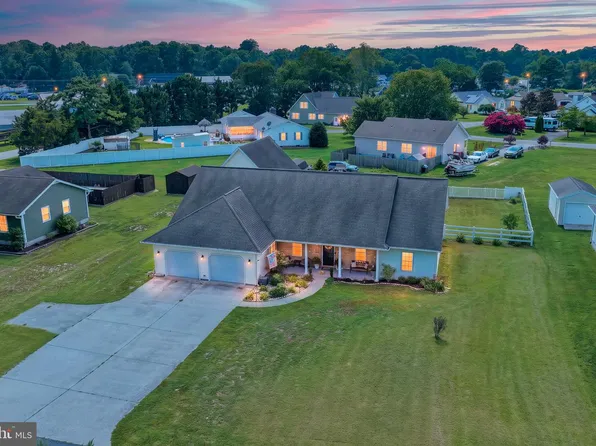 410 Delaware Ave, Millsboro, DE 19966