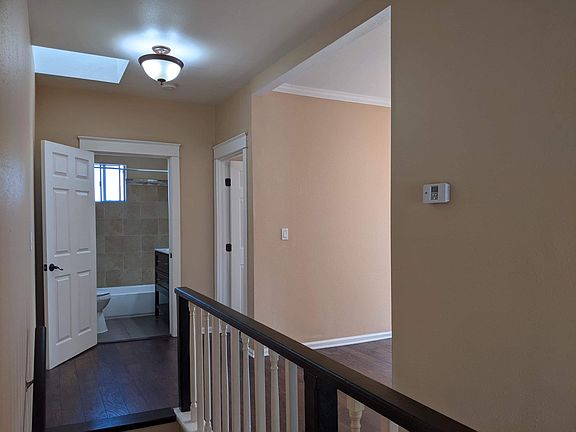 3rd image of 1256 N Raymond Ave