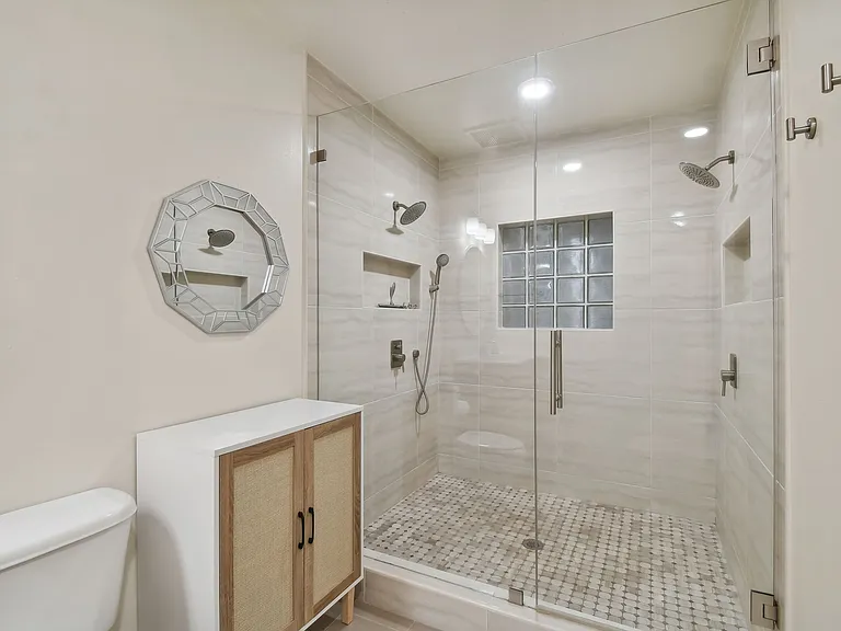 1501 Doyle Carlton Dr #109 — Photo 32