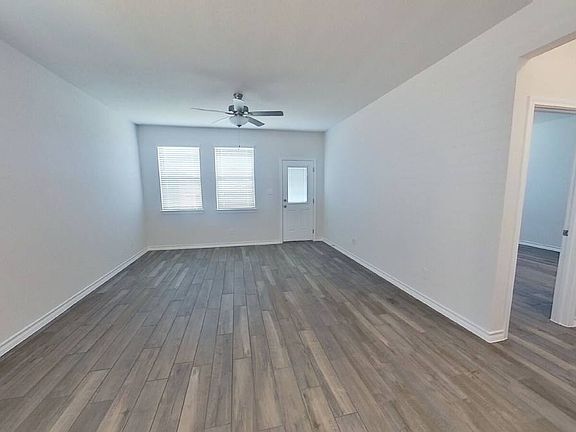 3rd image of 197 Nettletree Dr