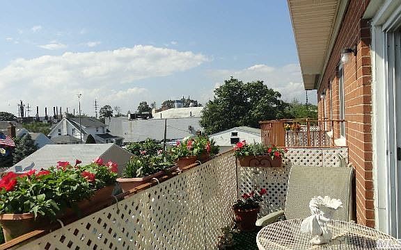 5th image of 22 N Forest Ave APT 3P