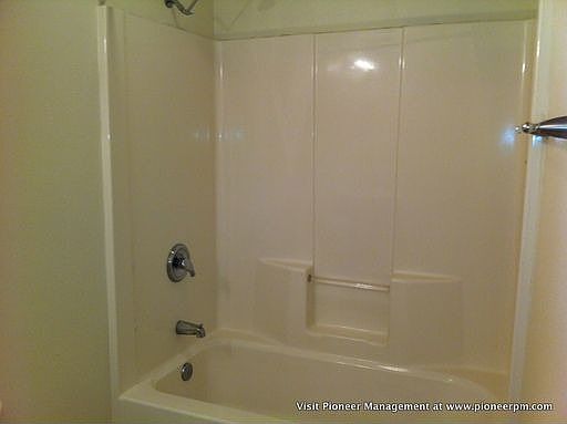 2nd image of 200 Club Ave