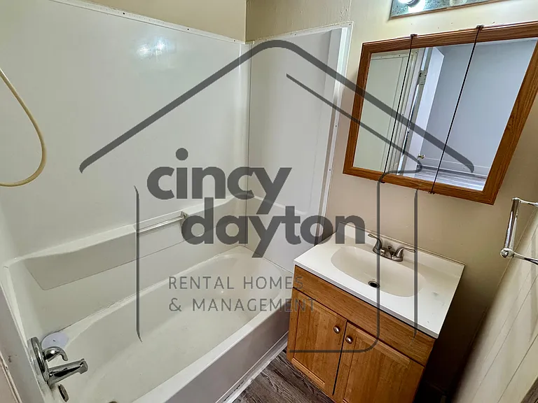 110 N River St #1 — Photo 10