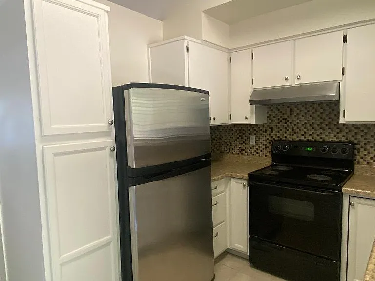 2788 Ceres Ave — Photo 3